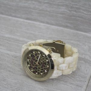 Tortoise watch